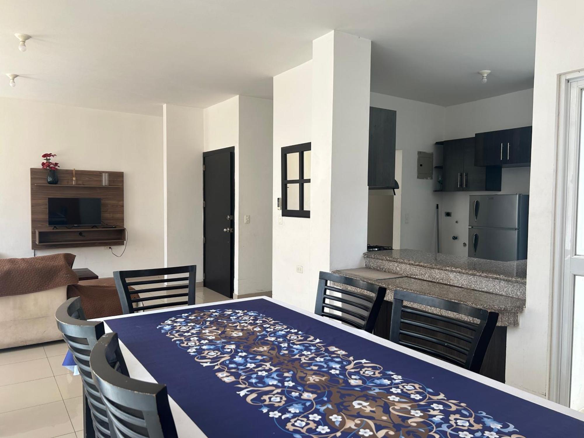Departamentos De 2 Y 3 Habitaciones En El Centro De 曼塔 外观 照片